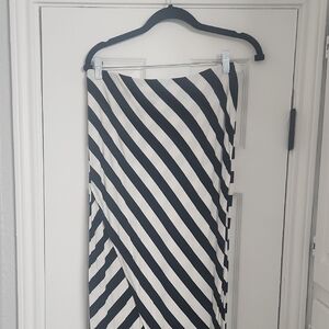 love, Fire Asymmetrical Black and White Striped Skirt